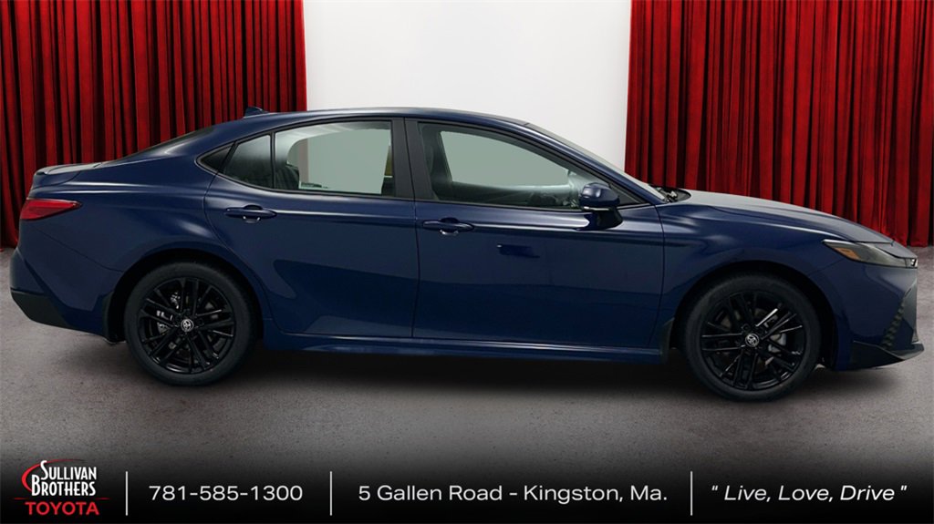 New 2026 Toyota Camry SE image 4