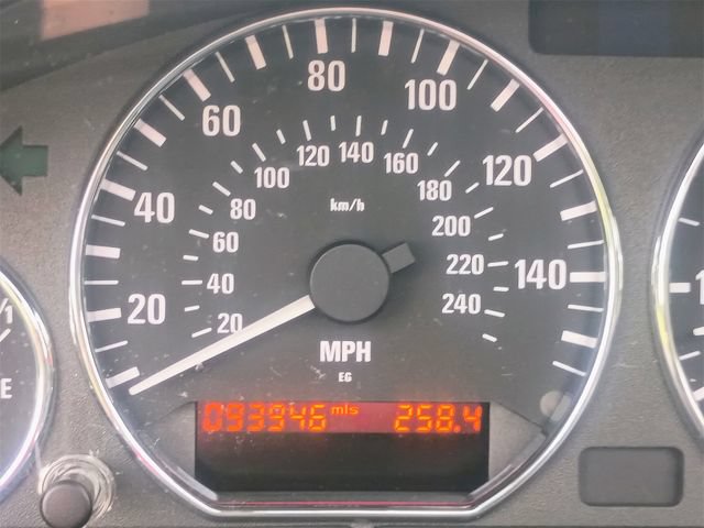 Used 2002 BMW Z3 2.5i RWD image 48