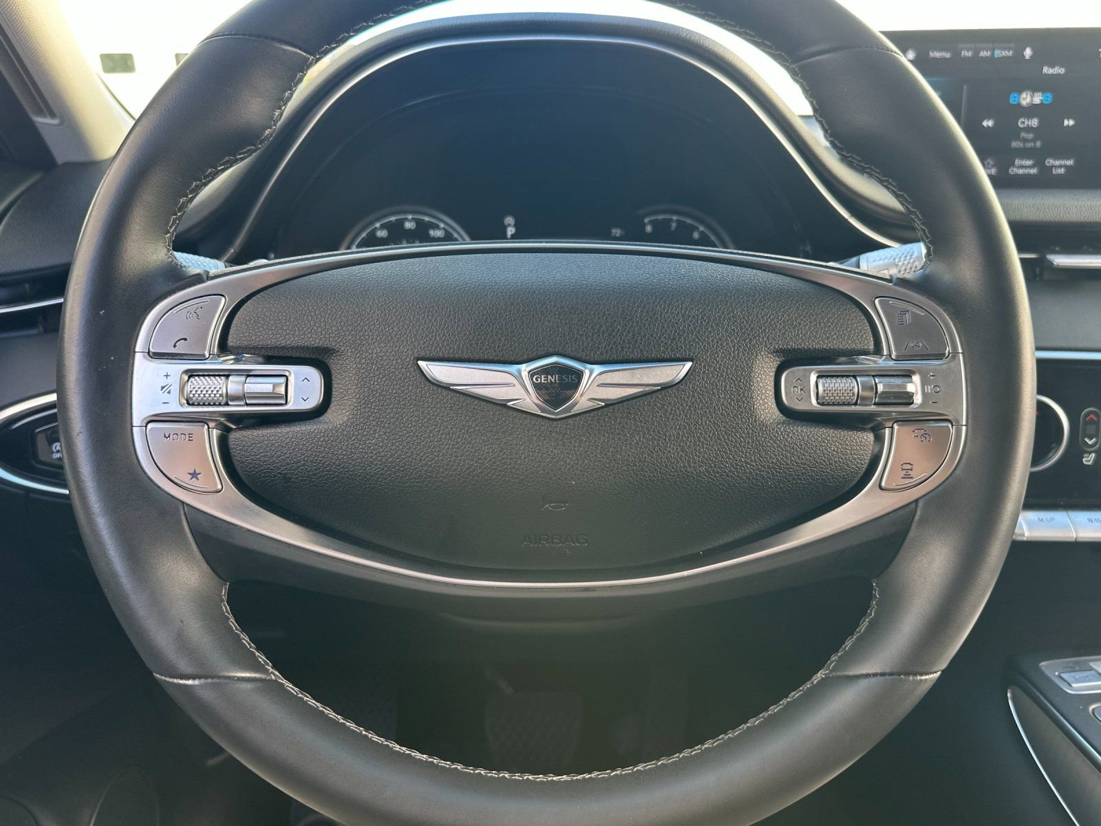 Used 2024 Genesis GV70 2.5T w/ Select Package image 24