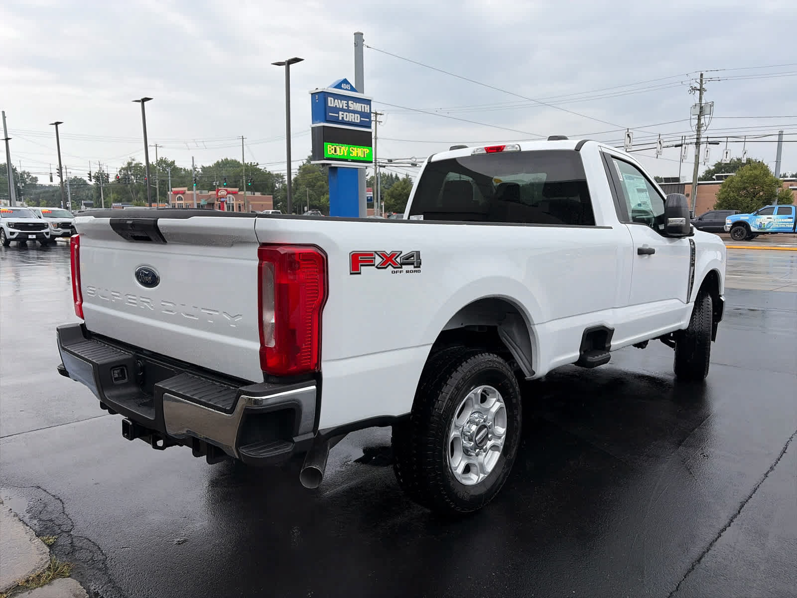 New 2026 Ford F250 XLT w/ FX4 Off-Road Package AWD/4WD image 15