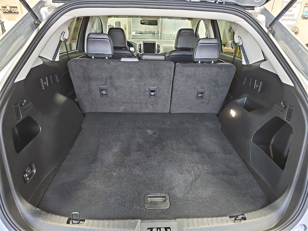 Used 2024 Ford Edge SEL image 12