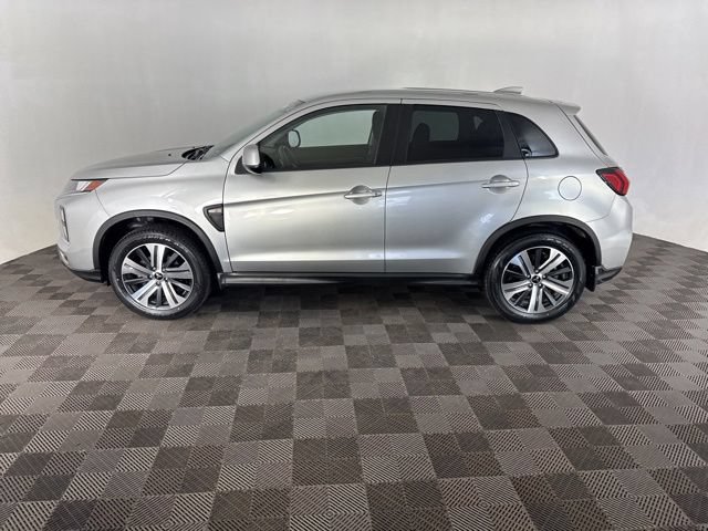 Used 2023 Mitsubishi Outlander Sport SE AWD/4WD image 8