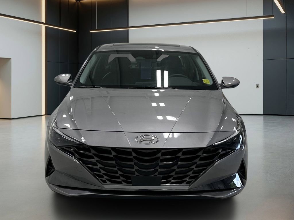 Certified 2023 Hyundai Elantra Limited FWD image 8
