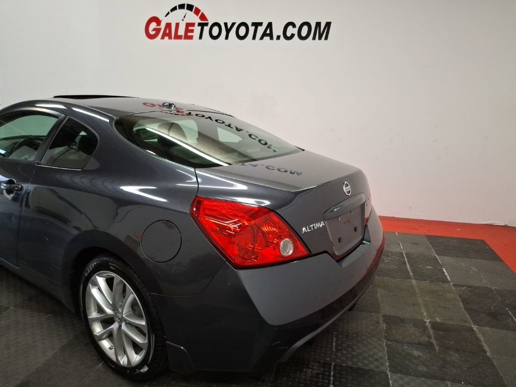 Used 2009 Nissan Altima 3.5 SE w/ Premium Pkg image 7