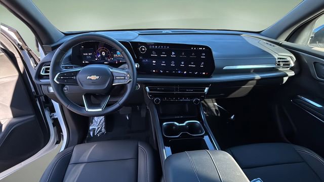 Certified 2025 Chevrolet Traverse LT image 16