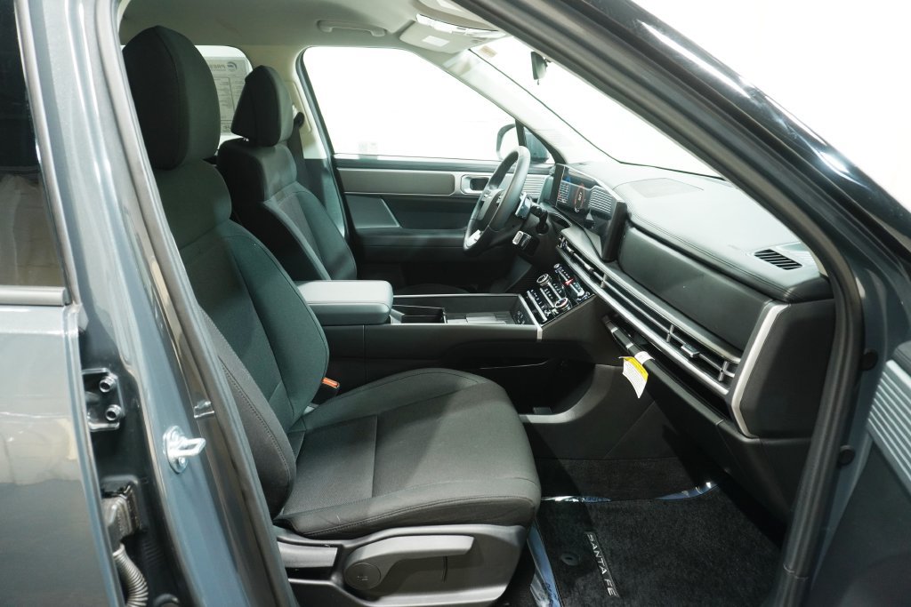 Certified 2026 Hyundai Santa Fe SE AWD/4WD image 15