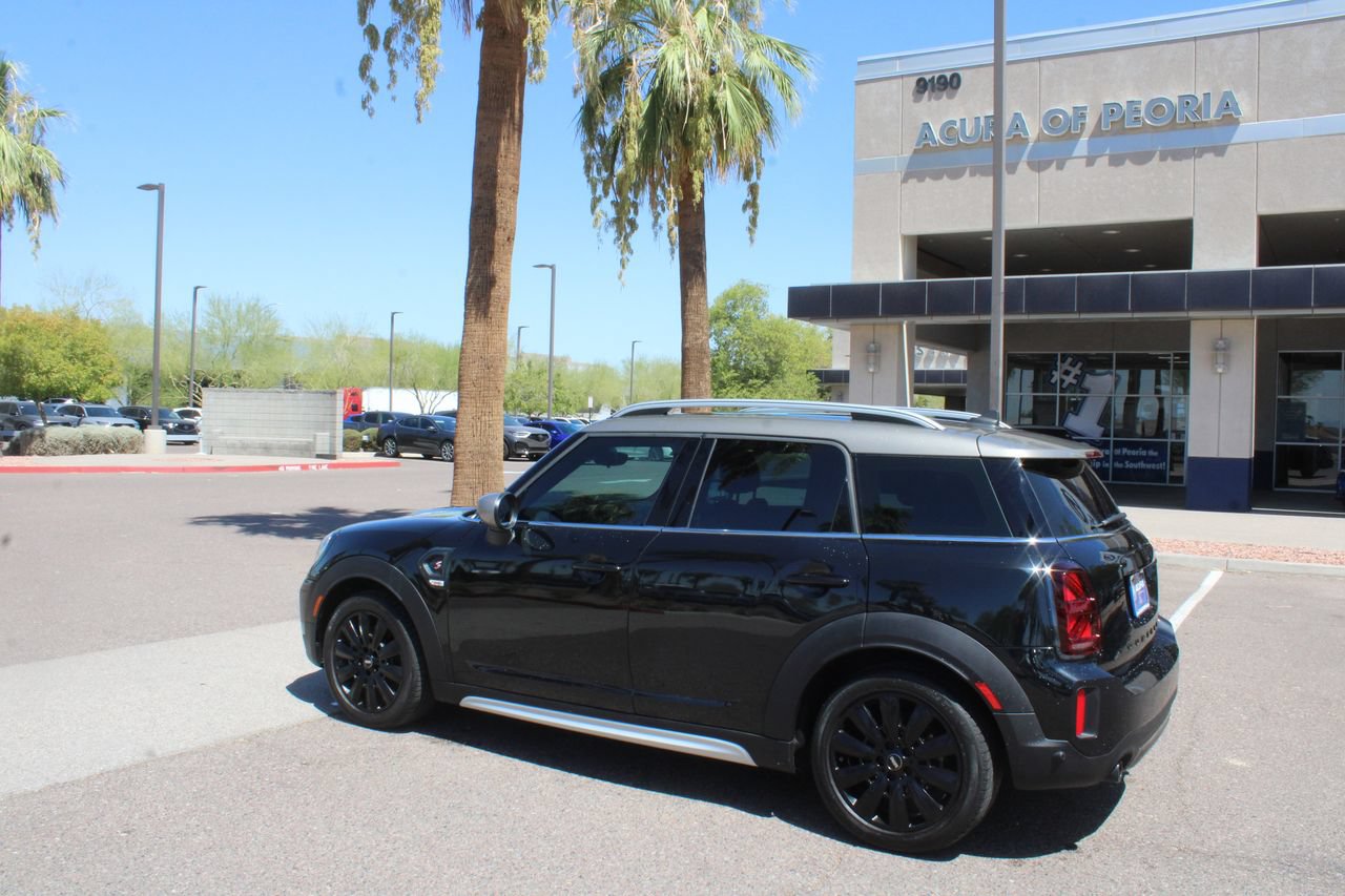 Used 2023 MINI Cooper Countryman S FWD image 3