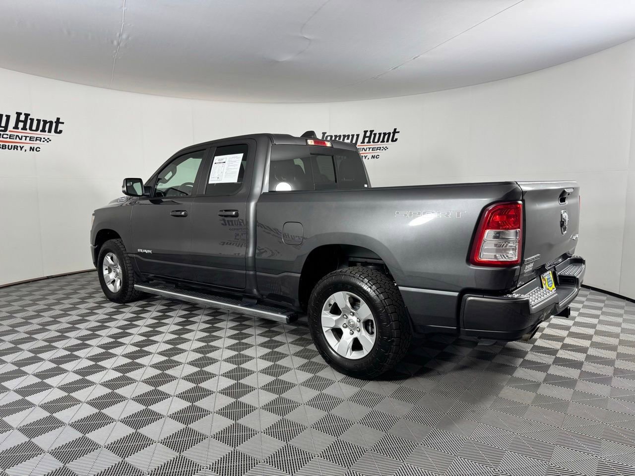 Used 2021 RAM 1500 Big Horn image 13