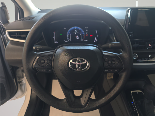 Used 2026 Toyota Corolla LE FWD image 14