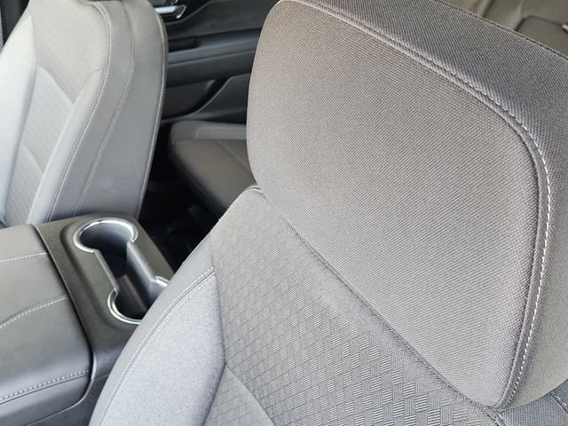 Used 2025 Chevrolet Suburban LS RWD image 20
