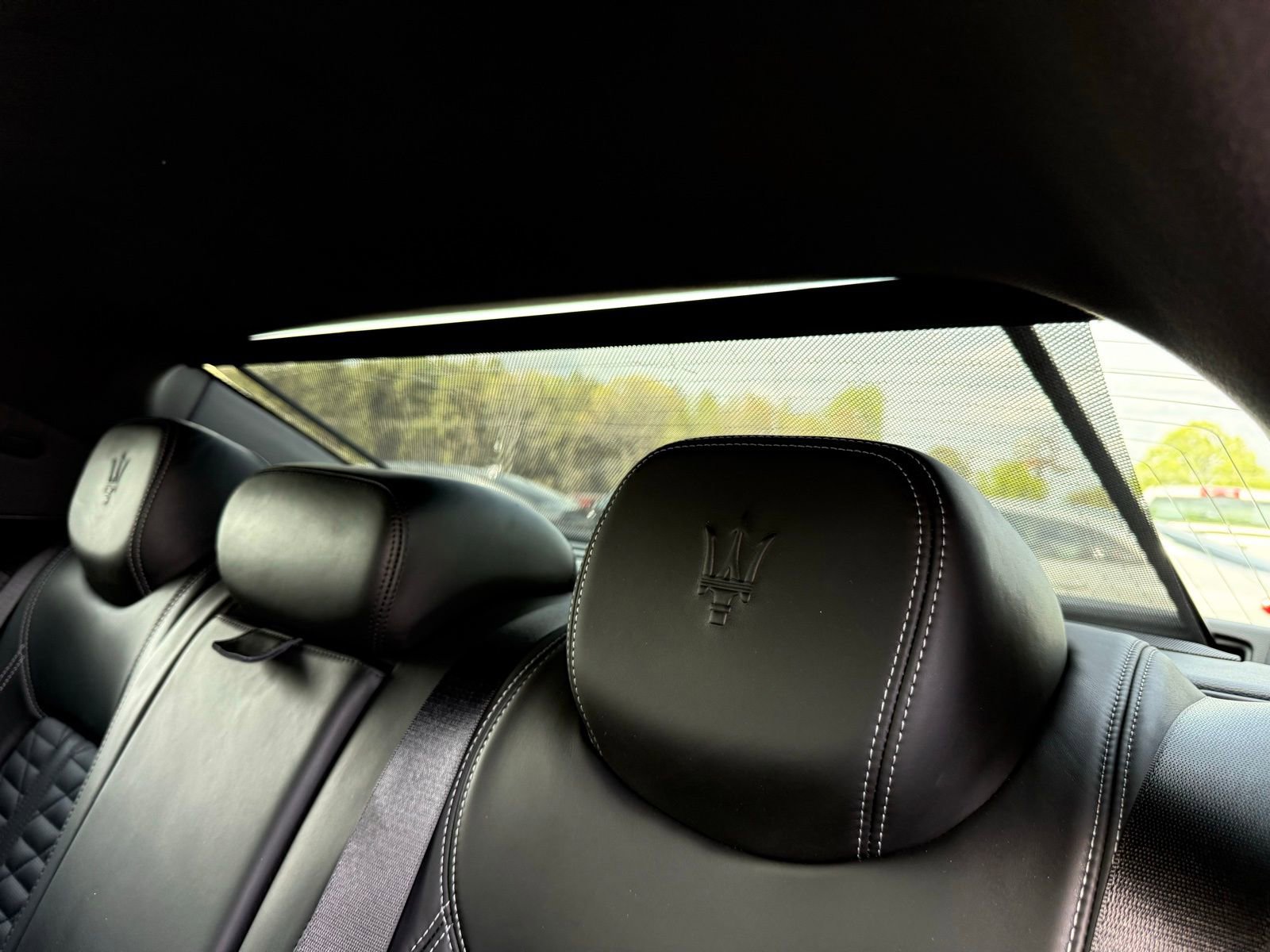 Used 2021 Maserati Ghibli Trofeo image 34