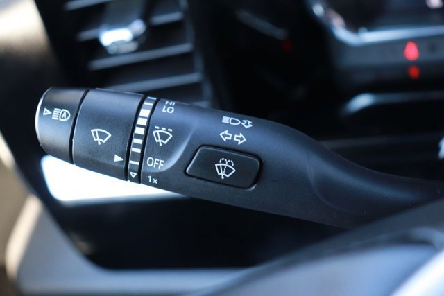 Used 2023 GMC Sierra 1500 Elevation image 22