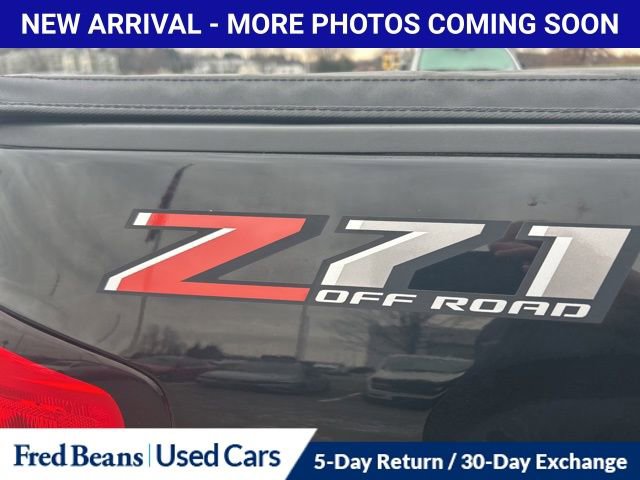 Used 2018 Chevrolet Silverado 1500 LT w/ All Star Edition image 11