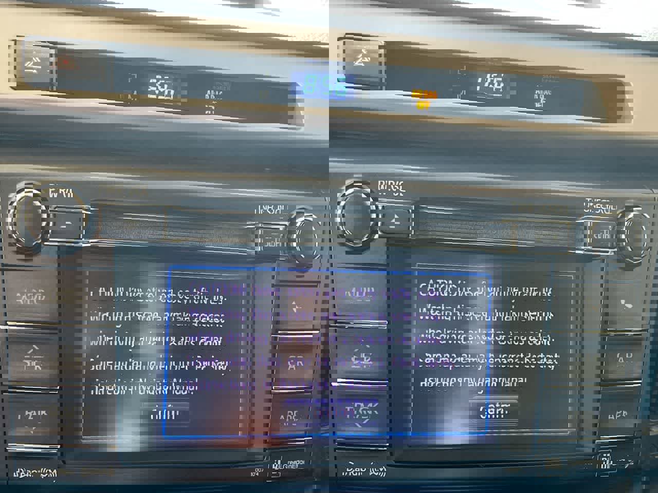 Used 2013 Toyota RAV4 Limited image 18