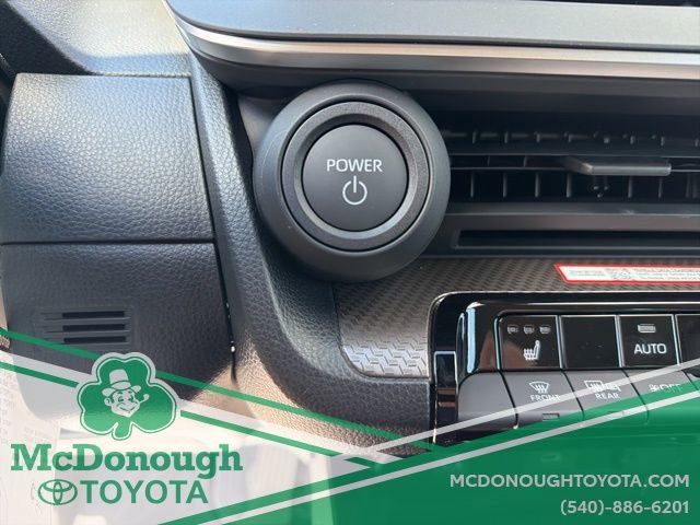 New 2026 Toyota Prius XLE FWD image 5