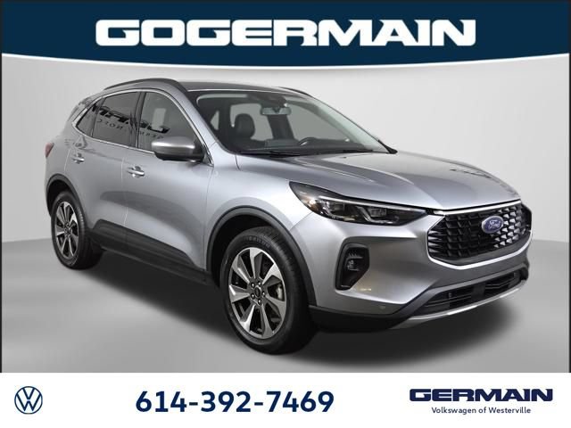 Used 2024 Ford Escape Platinum AWD/4WD image 4