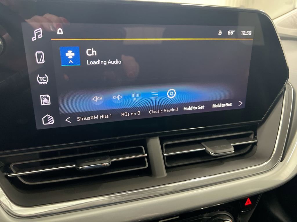 Used 2025 Chevrolet Trax LT w/ Driver Confidence Package image 13