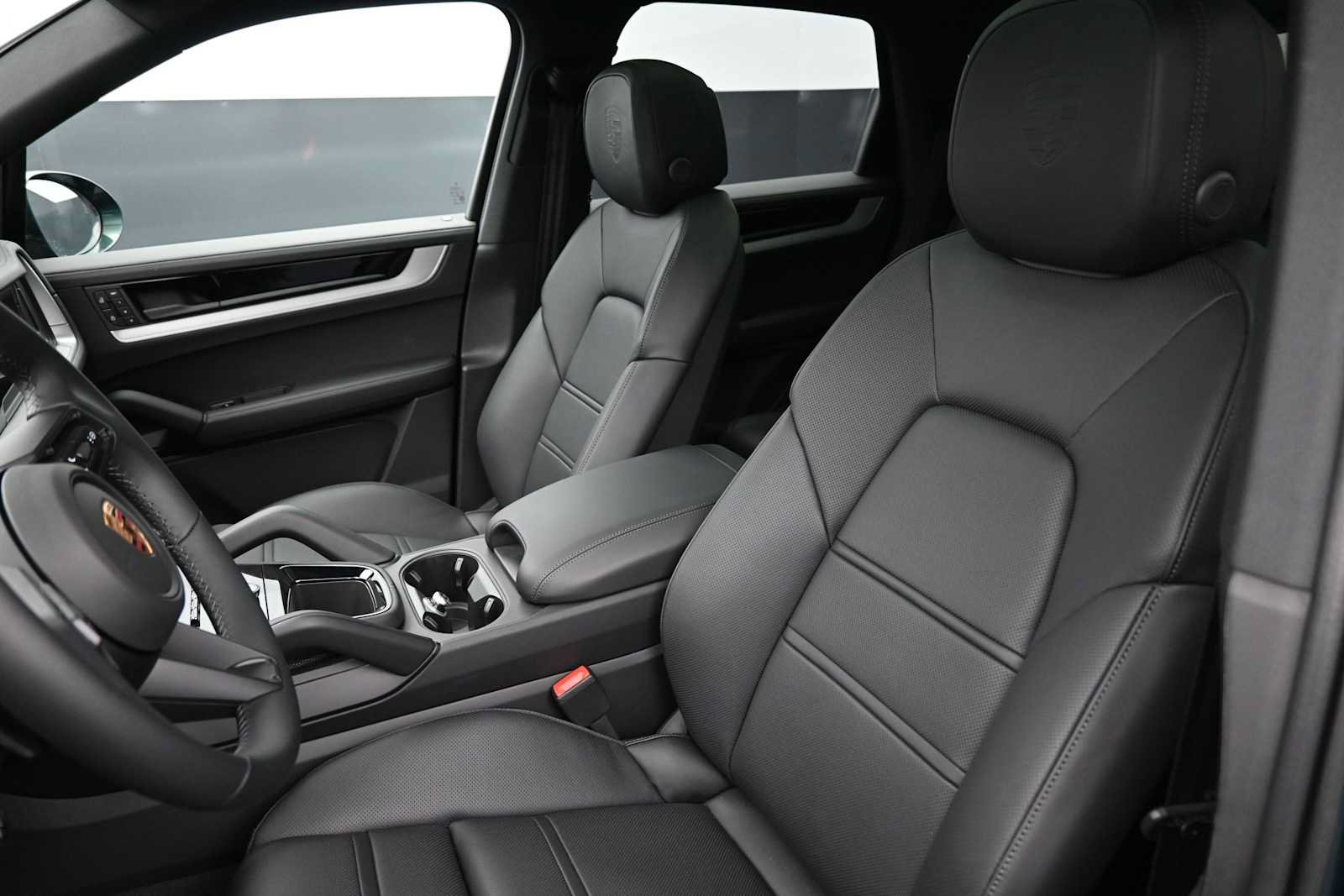 New 2026 Porsche Cayenne S AWD/4WD image 5