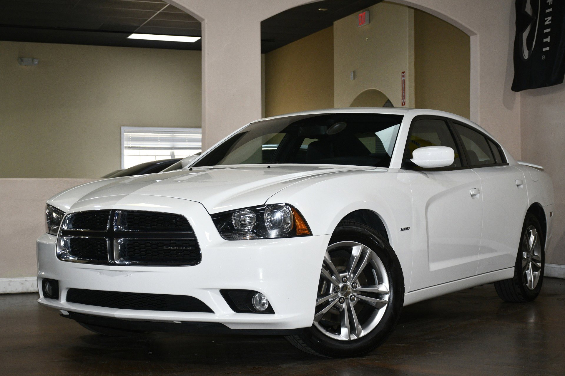 Used 2012 Dodge Charger R/T AWD/4WD image 4