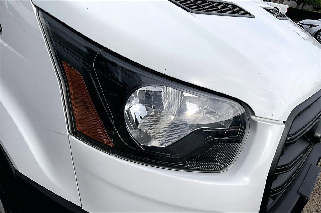 Used 2020 Ford Transit 350 XL image 31
