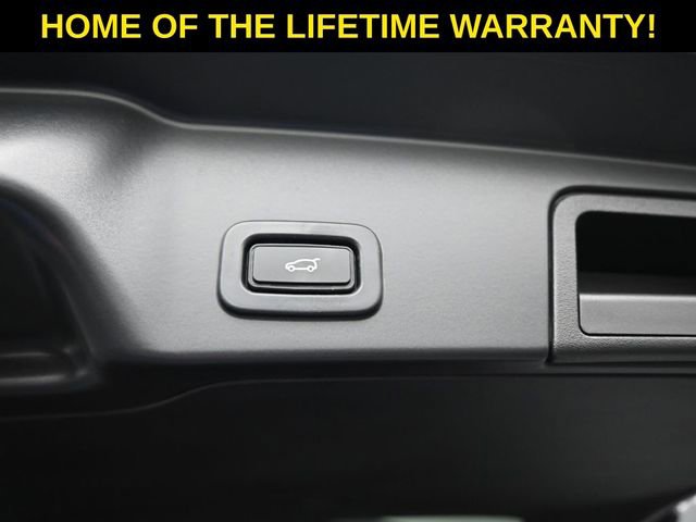 Used 2020 Land Rover Range Rover Evoque R-Dynamic HSE image 45