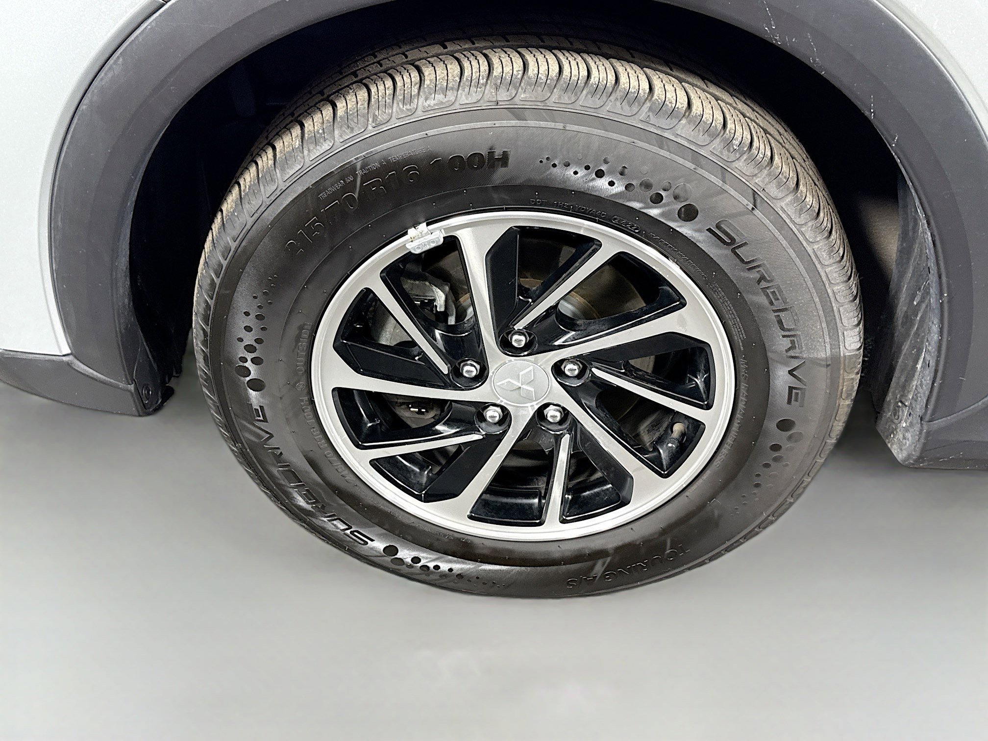 Used 2020 Mitsubishi Eclipse Cross ES image 37