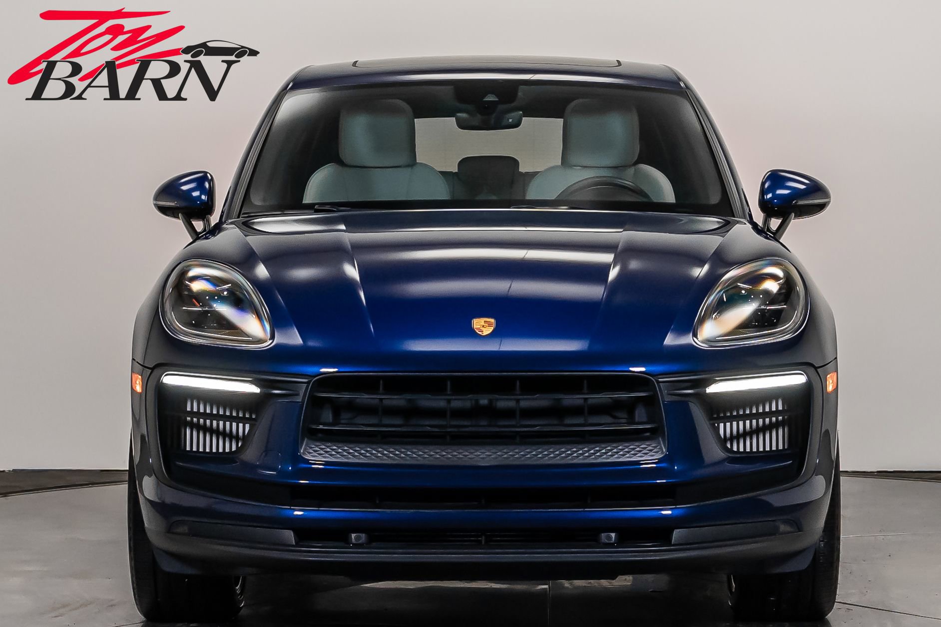 Used 2022 Porsche Macan S image 8