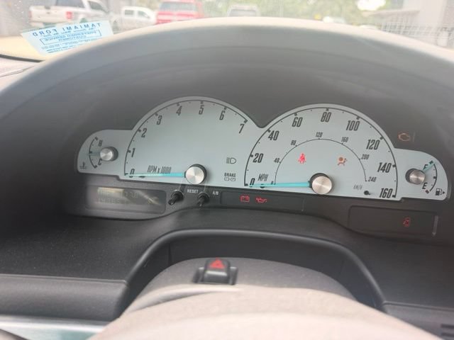 Used 2002 Ford Thunderbird RWD image 7