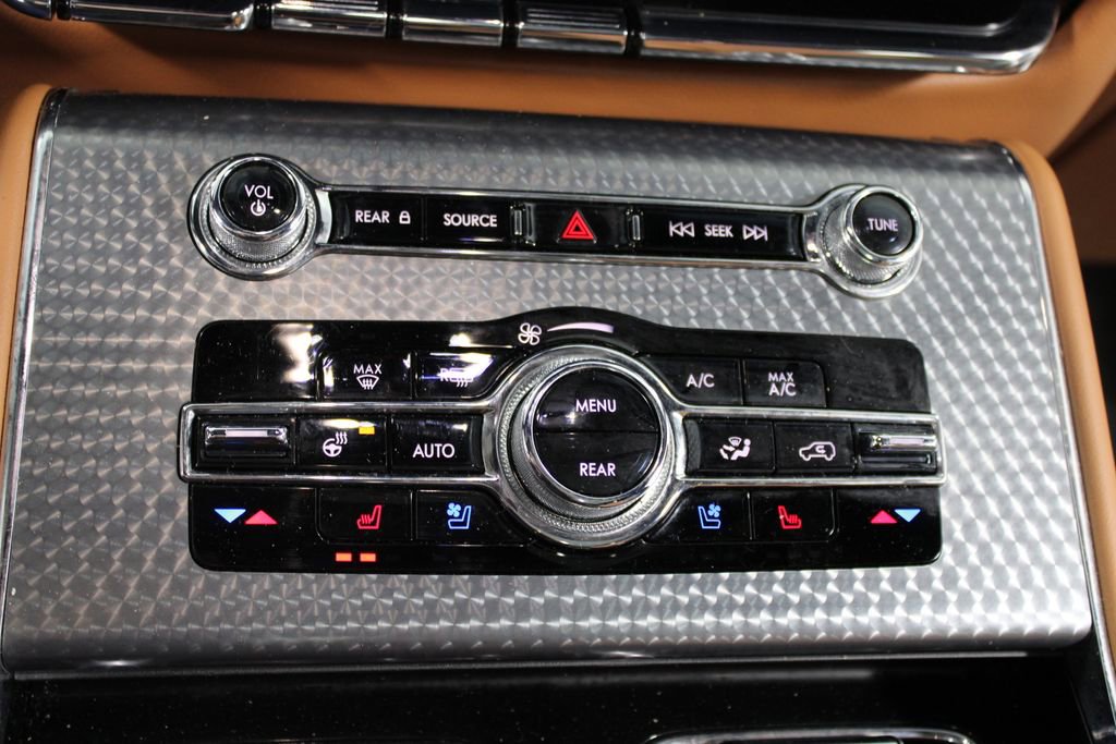 Used 2023 Lincoln Aviator Black Label w/ Dynamic Handling Package image 33