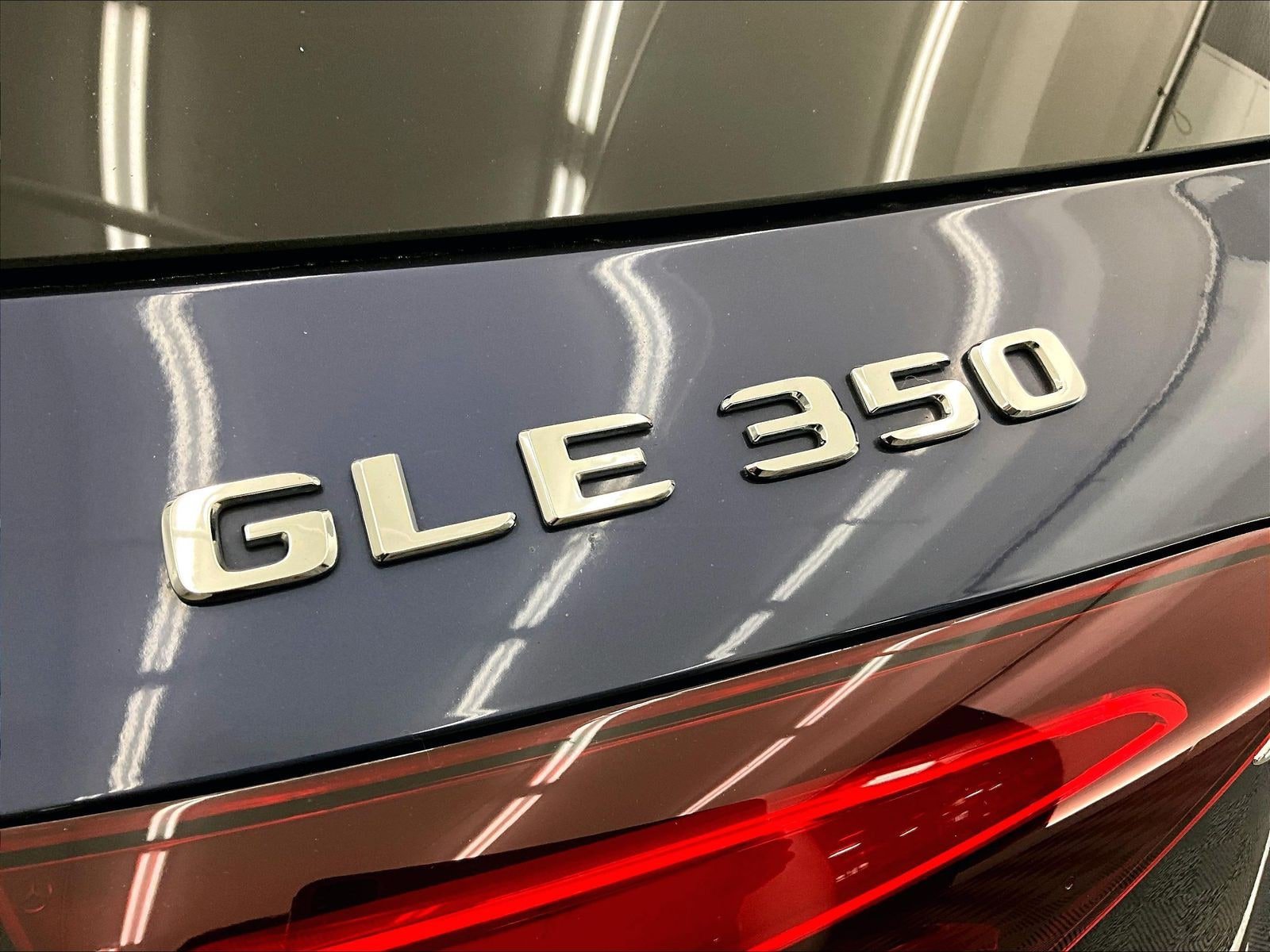 Certified 2024 Mercedes-Benz GLE 350 4MATIC image 32