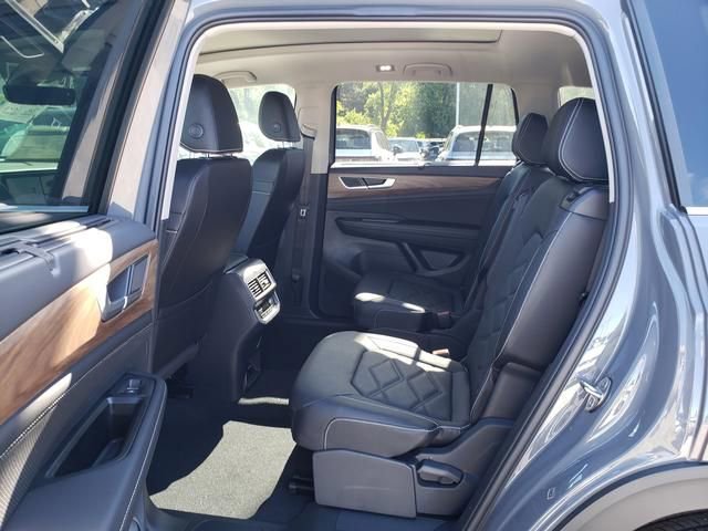 New 2026 Volkswagen Atlas SE image 7