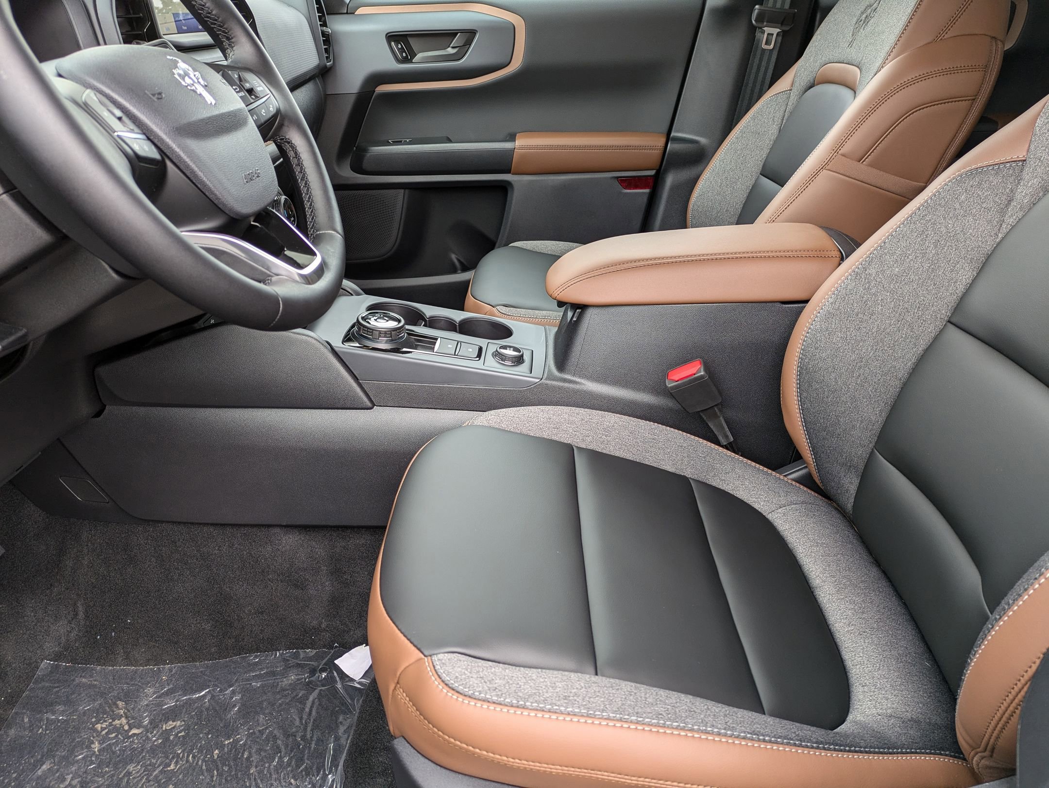 New 2024 Ford Bronco Sport Outer Banks image 4