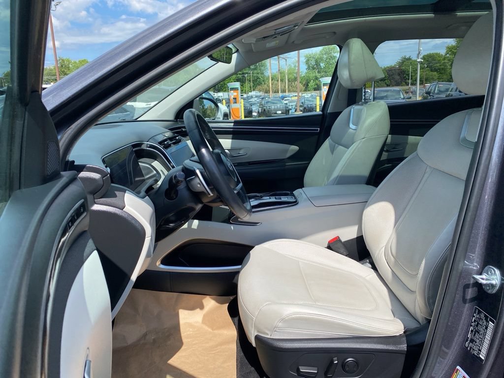 Certified 2023 Hyundai Tucson Limited AWD/4WD image 13
