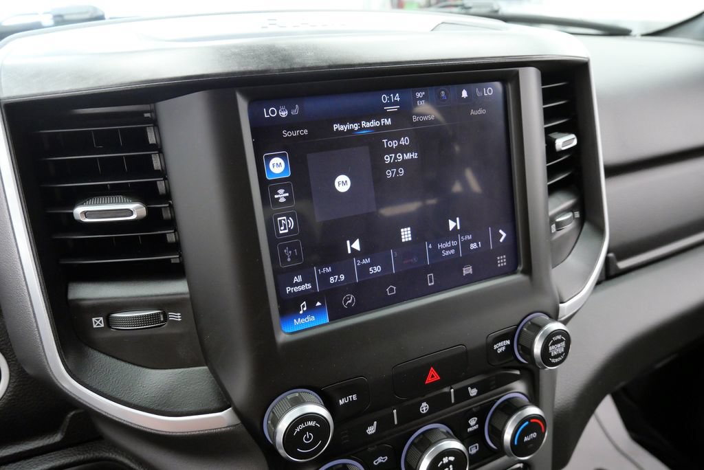 Used 2022 RAM 1500 Big Horn AWD/4WD image 32