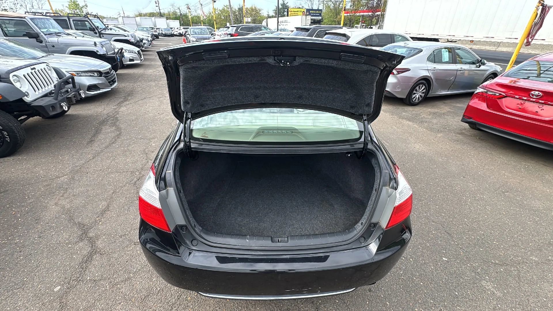 Used 2015 Honda Accord LX image 17