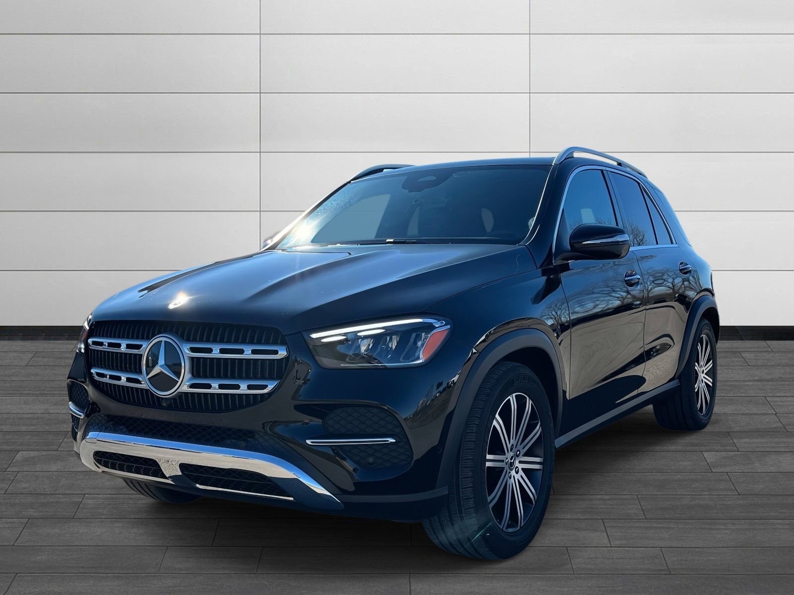 Used 2025 Mercedes-Benz GLE 350 4MATIC image 6