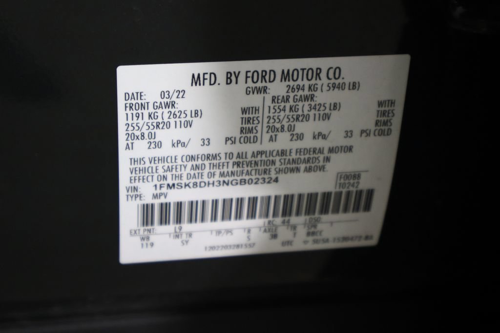 Used 2022 Ford Explorer XLT w/ Equipment Group 202A AWD/4WD image 38