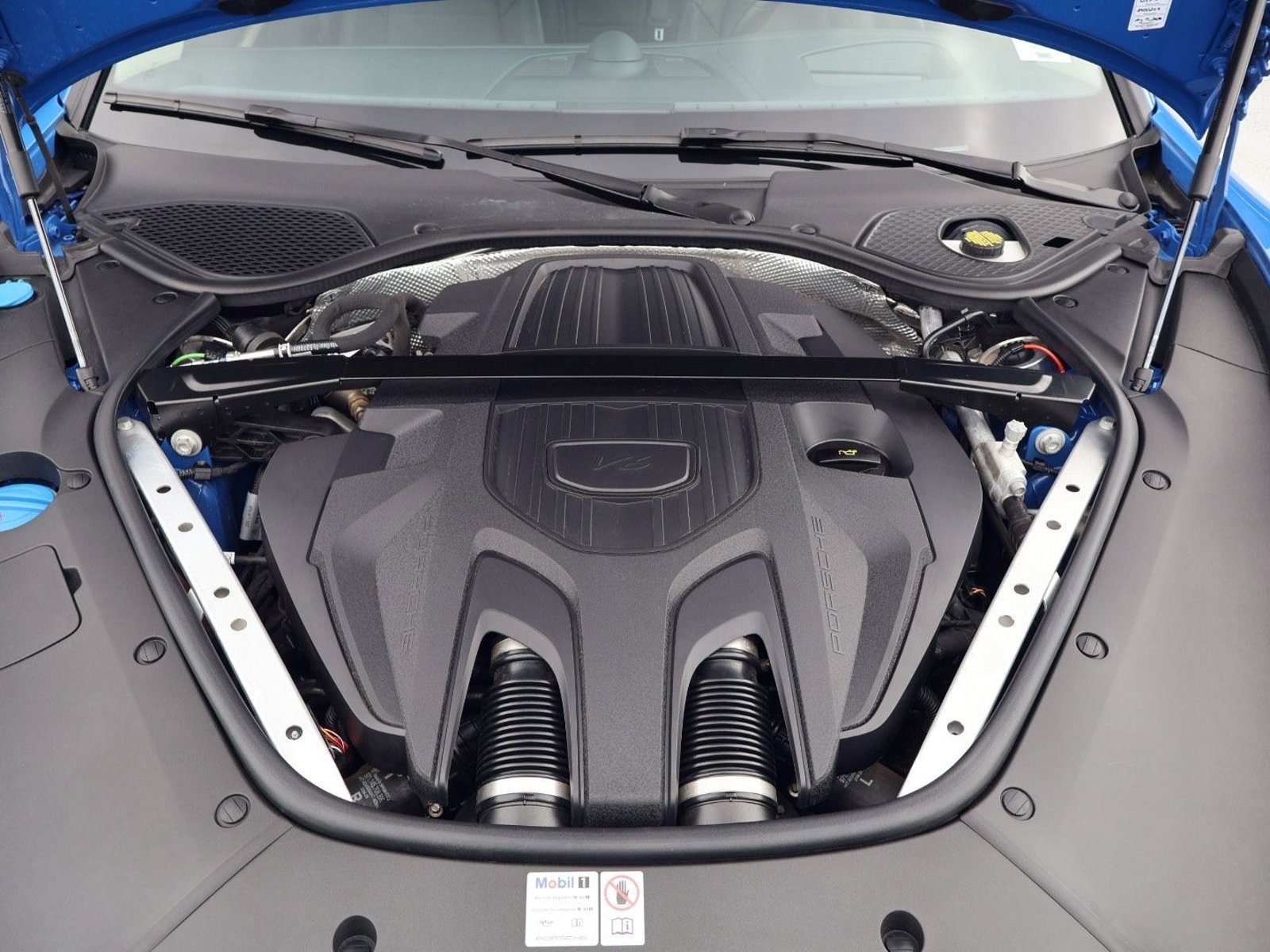 Certified 2024 Porsche Panamera image 26