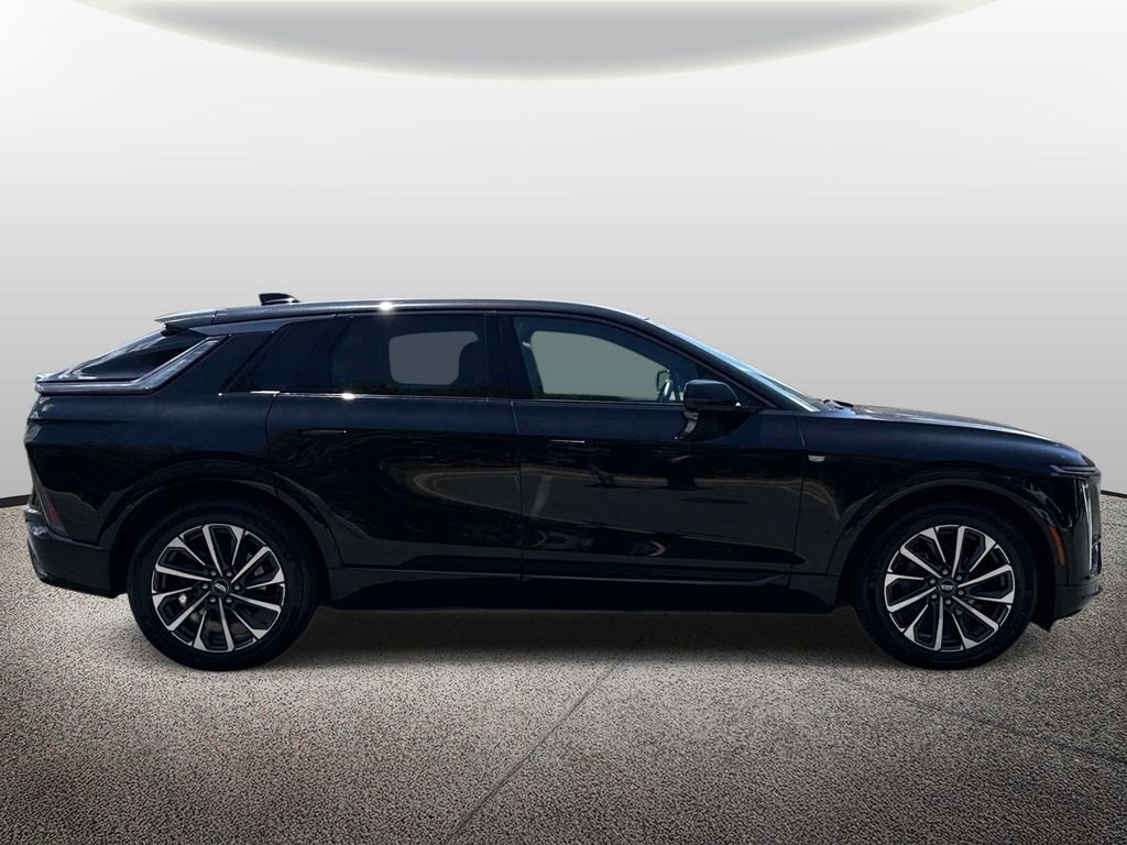 Certified 2024 Cadillac Lyriq Sport AWD/4WD image 4