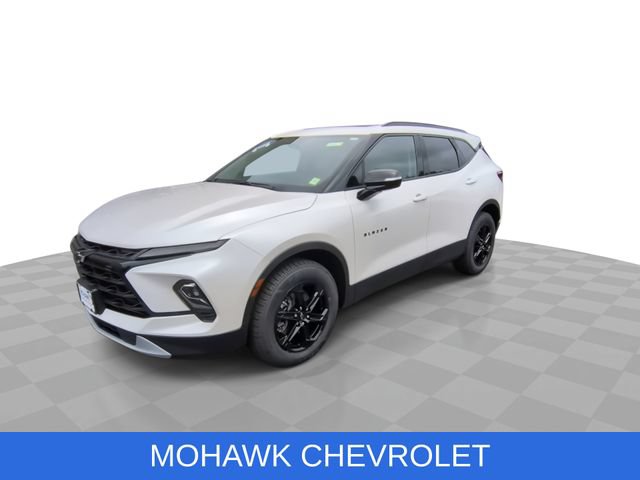Certified 2025 Chevrolet Blazer LT w/ Sound & Technology Package AWD/4WD image 4