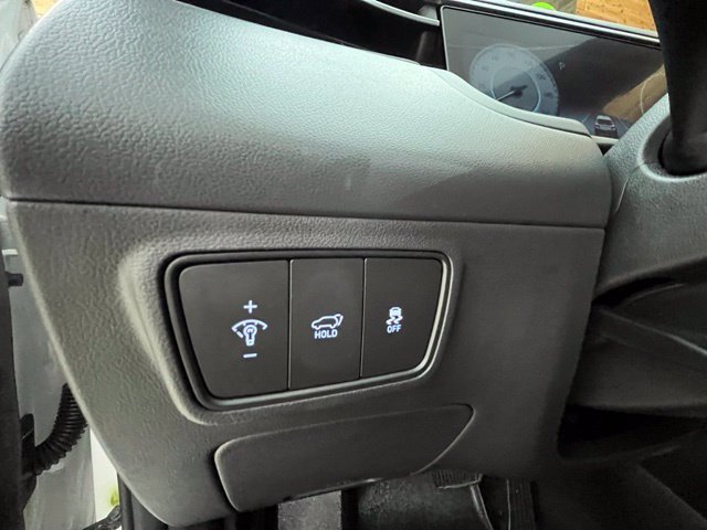 Certified 2023 Hyundai Tucson Limited AWD/4WD image 32