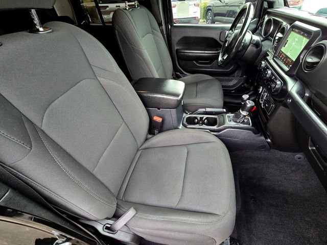 Certified 2021 Jeep Gladiator Willys image 21