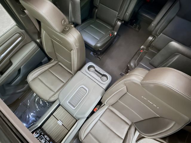 Used 2024 GMC Yukon XL Denali image 24