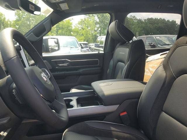 New 2026 RAM 1500 Laramie w/ Night Edition AWD/4WD image 17