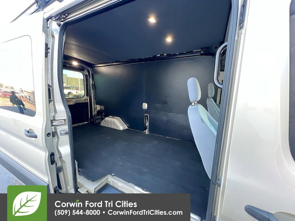 Used 2018 Ford Transit 150 148 Medium Roof image 16