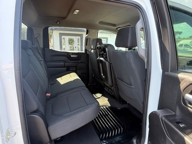 Used 2020 Chevrolet Silverado 1500 LT w/ Convenience Package image 18