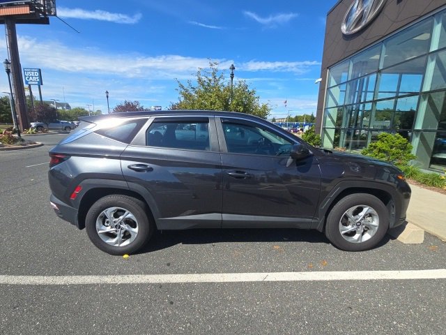 Certified 2024 Hyundai Tucson SE image 1