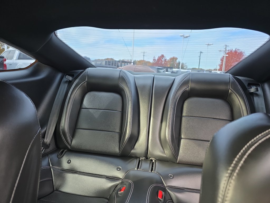 Used 2022 Ford Mustang GT Premium w/ GT Performance Package RWD image 40