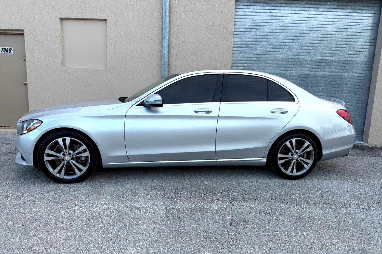 Used 2016 Mercedes-Benz C 300 Sedan image 11