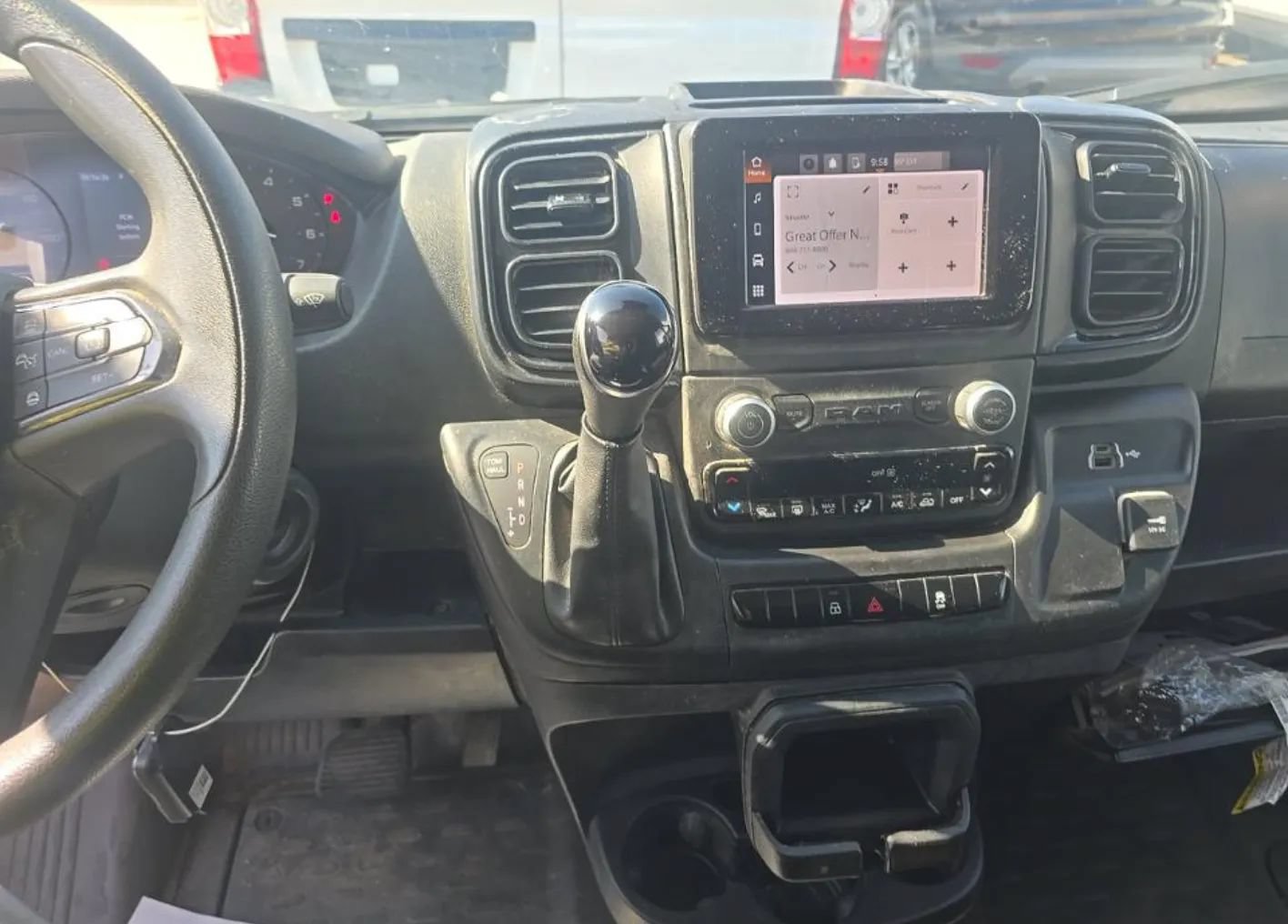 Used 2025 RAM ProMaster 2500 w/ Convenience Group FWD image 8